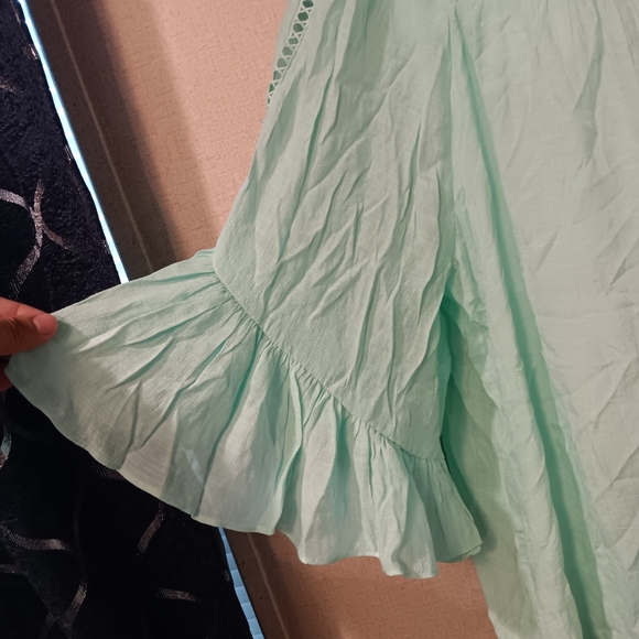 Cato Light Green Women's Blouse New - Picture 2 of 4